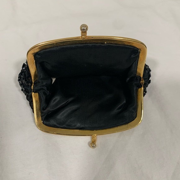 VINTAGE HANDMADE IN HONG KONG BLACK BEADED SMALL CHANGE PURSE BAG - Picture 4 of 4